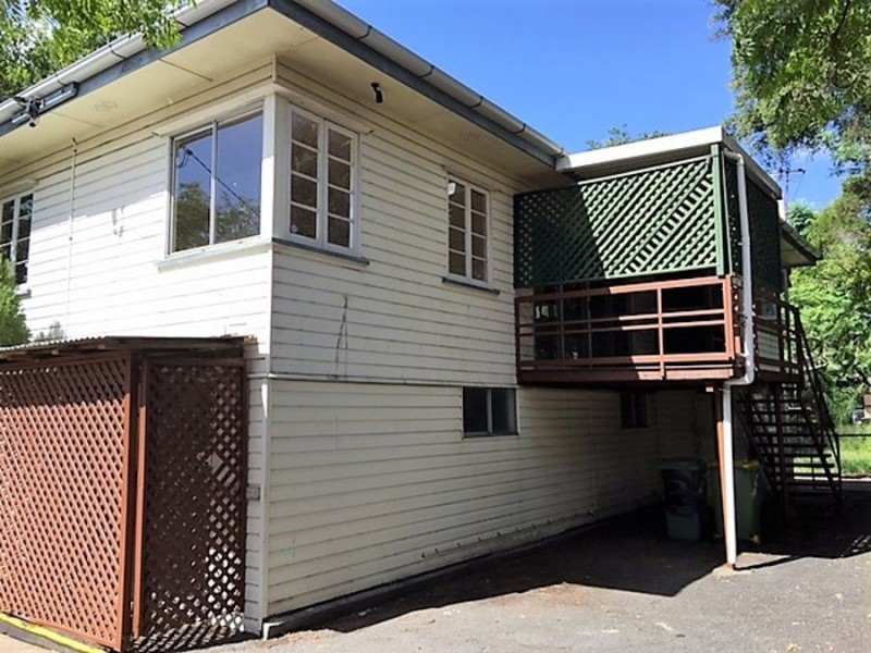 3 Mine Street, Redbank QLD 4301