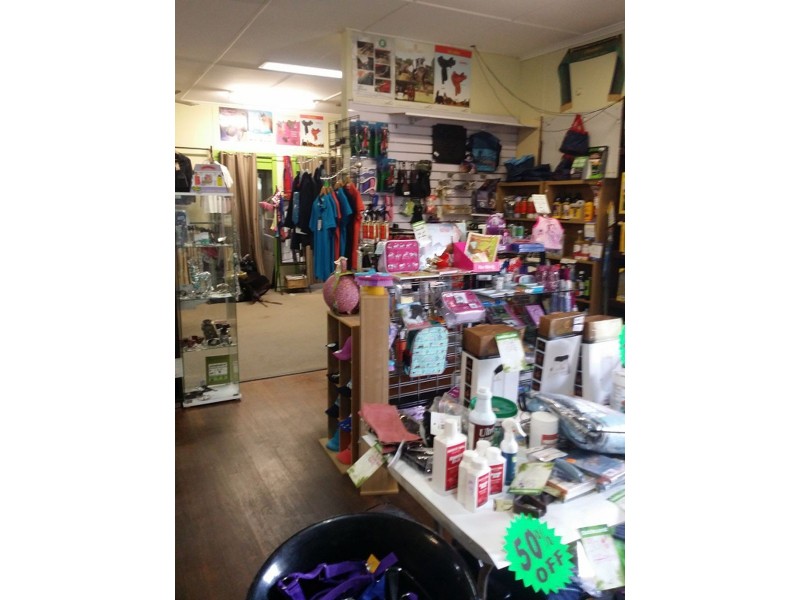 62 DOWNS STREET, Ipswich QLD 4305