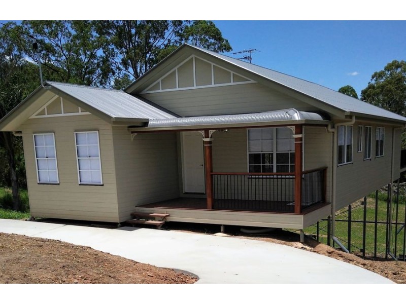 8 Harrison Street, North Ipswich QLD 4305
