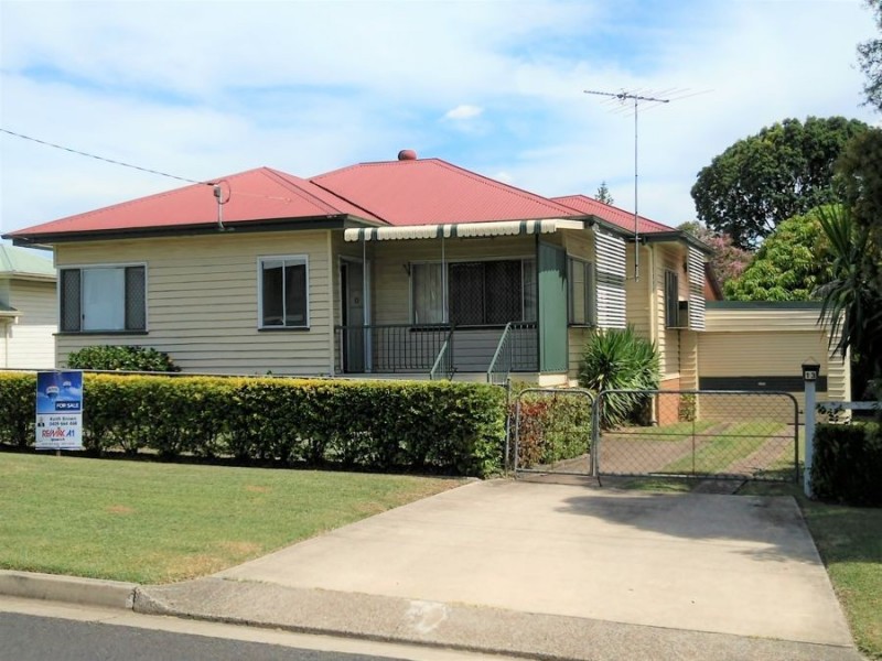 13 Morris Street, Silkstone QLD 4304