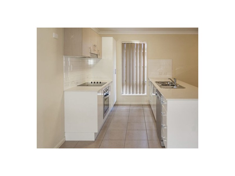 94 Huntley Crescent, Redbank Plains QLD 4301