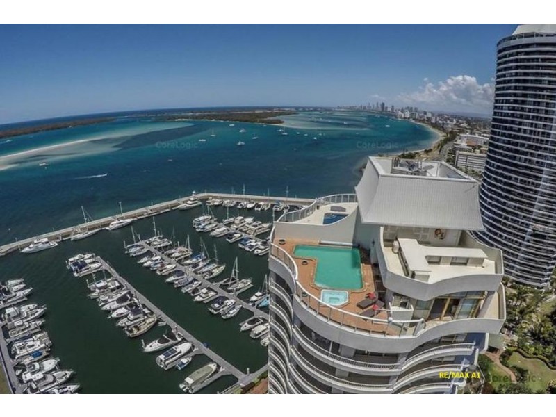 33/19 Oatland Esplanade, Runaway Bay QLD 4216