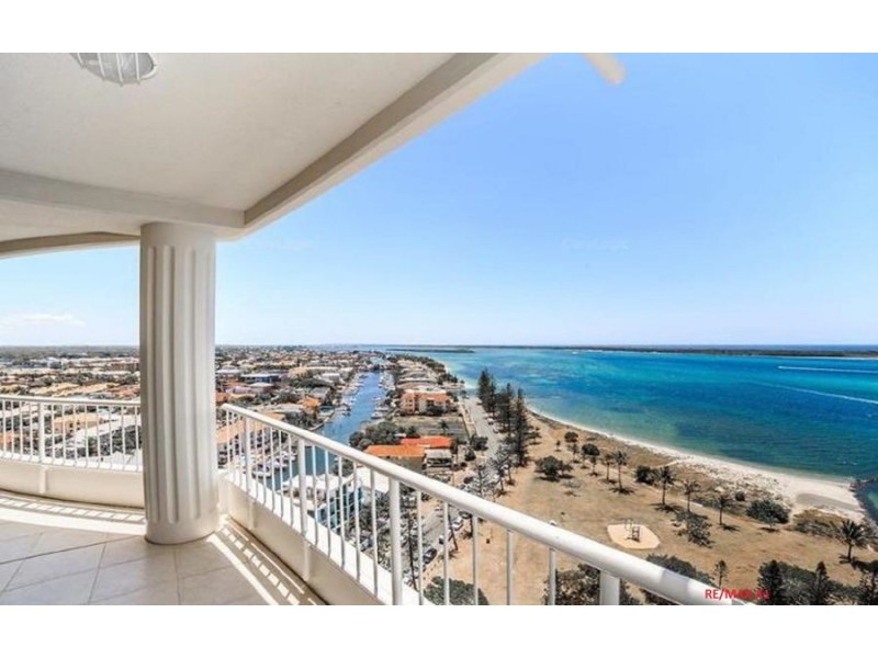 33/19 Oatland Esplanade, Runaway Bay QLD 4216