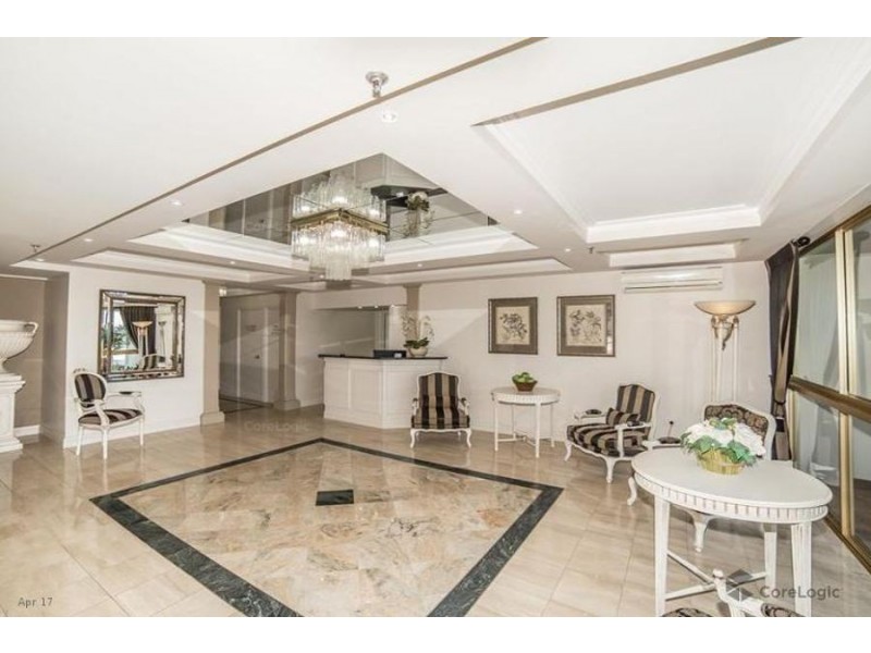 33/19 Oatland Esplanade, Runaway Bay QLD 4216