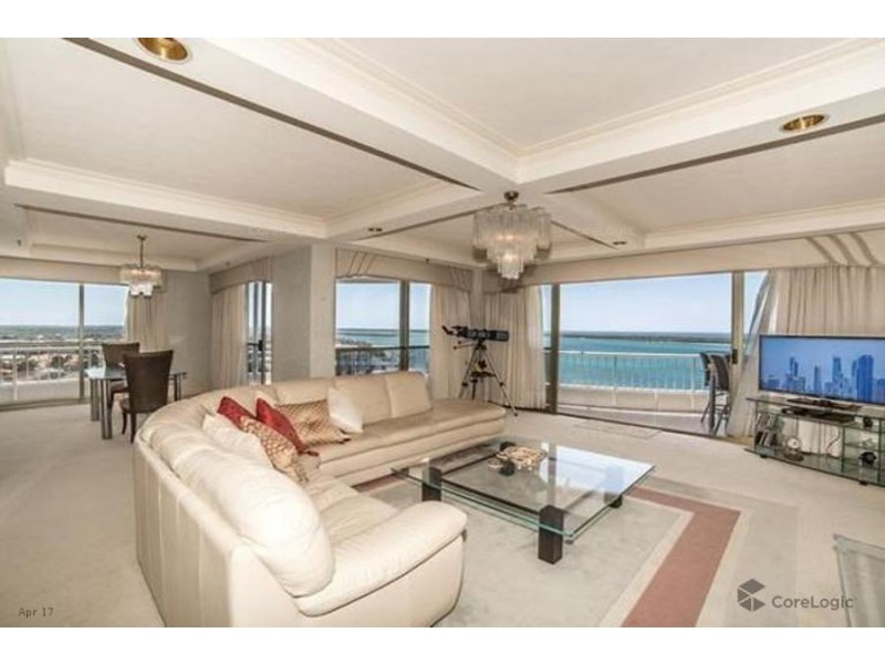 33/19 Oatland Esplanade, Runaway Bay QLD 4216