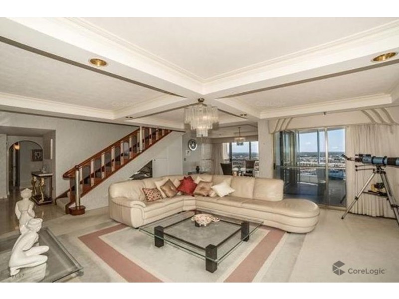 33/19 Oatland Esplanade, Runaway Bay QLD 4216