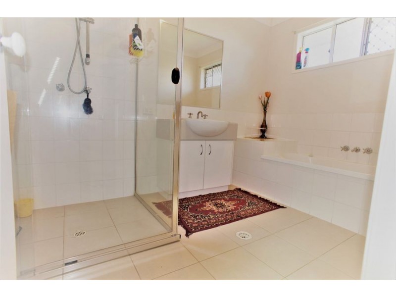 4 Maller Crescent, Redbank Plains QLD 4301