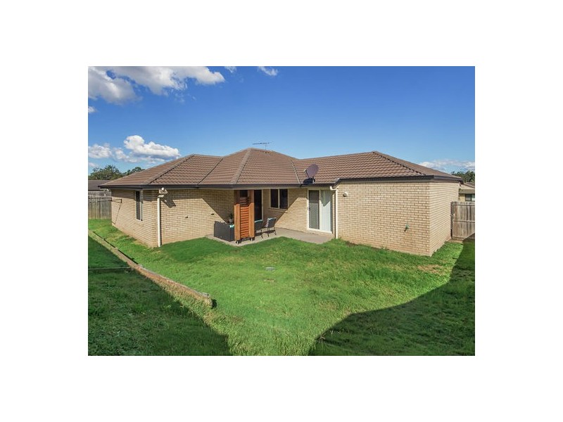 5 Josh Court, Flinders View QLD 4305