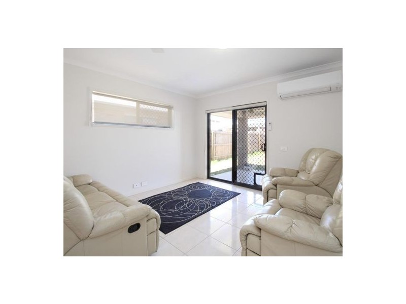 27 Lillypilly Drive, Ripley QLD 4306