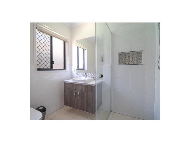 27 Lillypilly Drive, Ripley QLD 4306