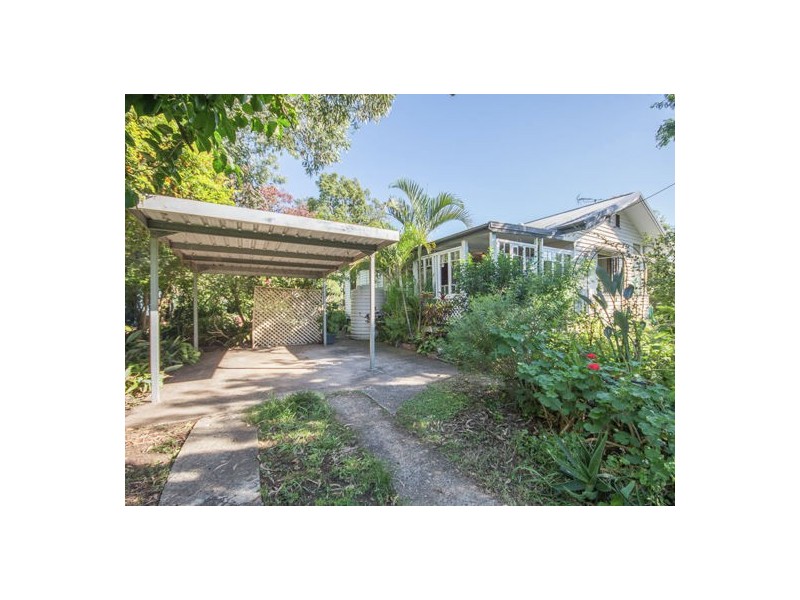 16 MACAULAY ST, Fernvale QLD 4306
