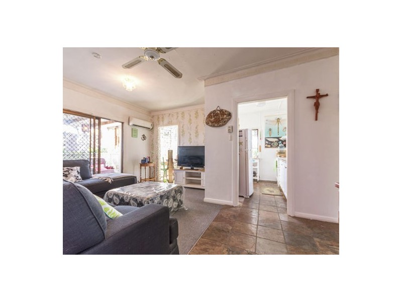 16 MACAULAY ST, Fernvale QLD 4306