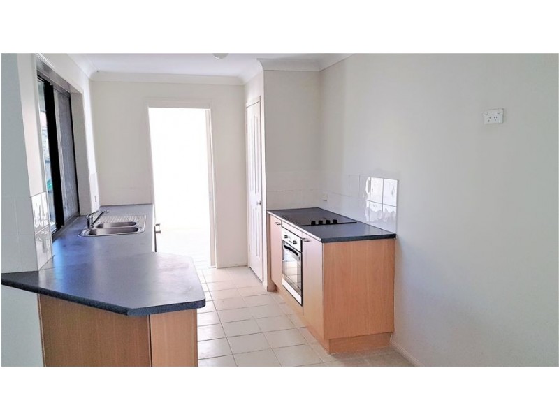 18 Lyrebird Lane, Bellbird Park, Bellbird Park QLD 4300