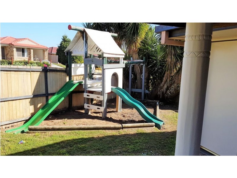 18 Lyrebird Lane, Bellbird Park, Bellbird Park QLD 4300