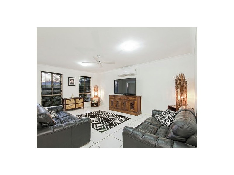 2 Palma Rosa Drive, Wulkuraka QLD 4305