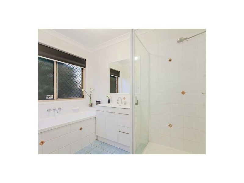2 Palma Rosa Drive, Wulkuraka QLD 4305