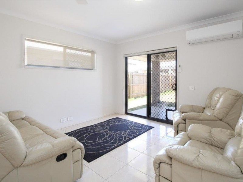 27 Lillypilly Drive, Ripley QLD 4306