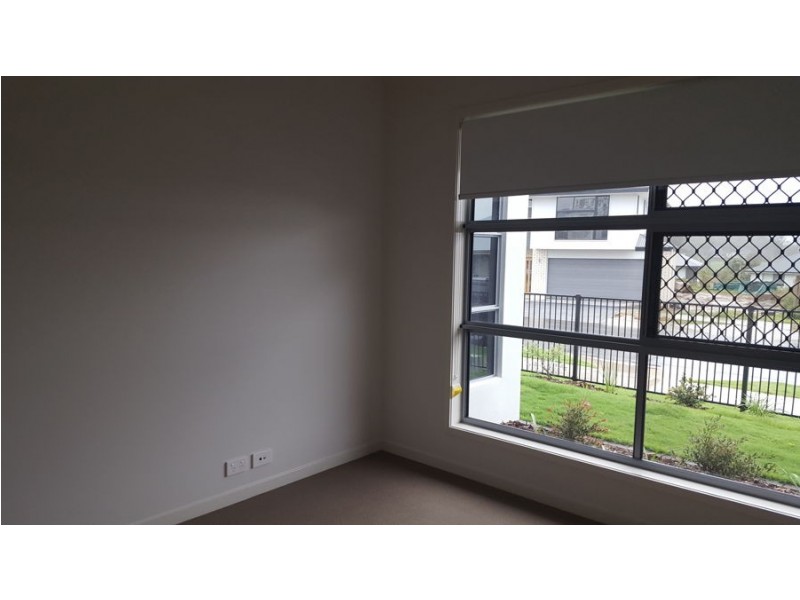 2 Koda St, Ripley QLD 4306