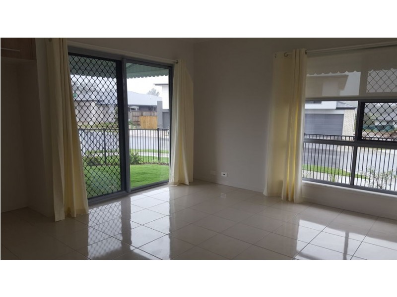 2 Koda St, Ripley QLD 4306