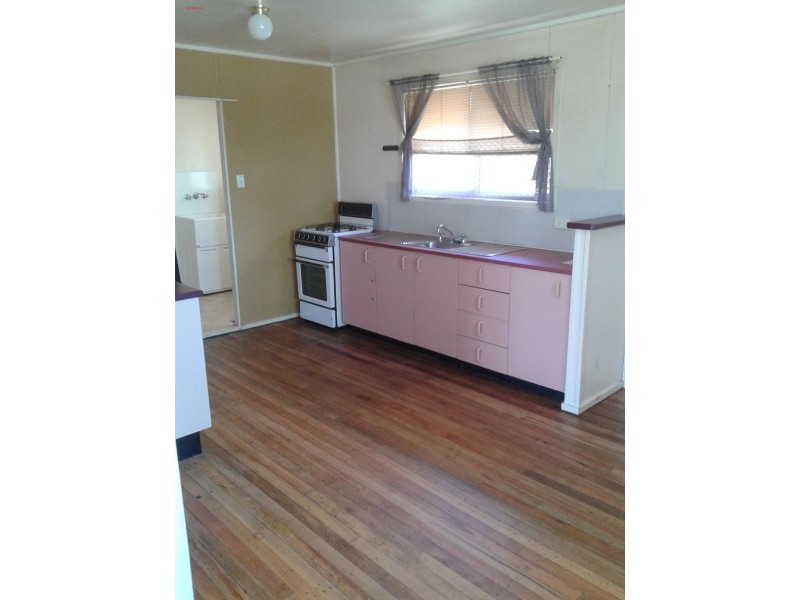 43 Aspinall Street, Leichhardt QLD 4305