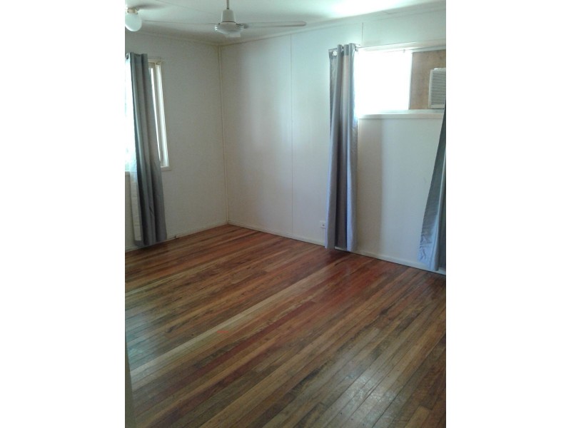 43 Aspinall Street, Leichhardt QLD 4305