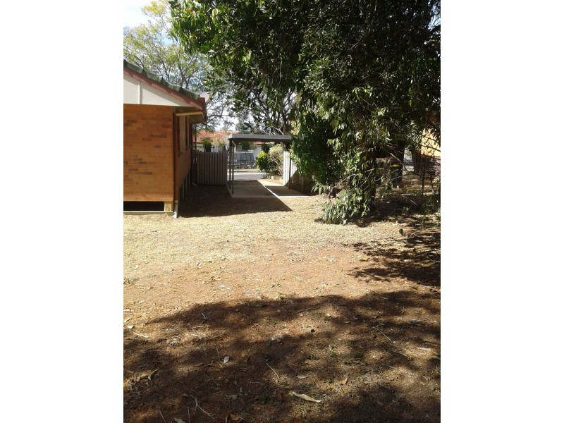 43 Aspinall Street, Leichhardt QLD 4305