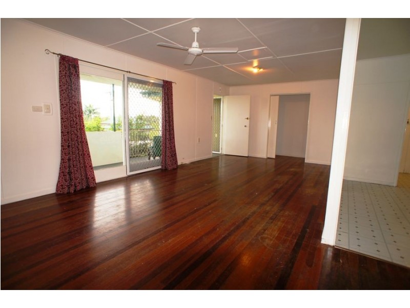 74 Hill Street, Tivoli QLD 4305