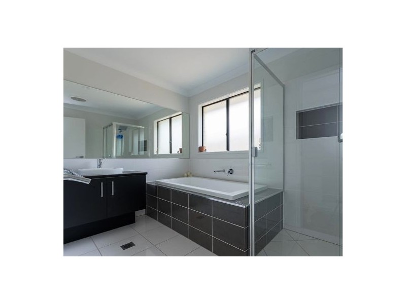 29 Foxtail Road, Ripley QLD 4306