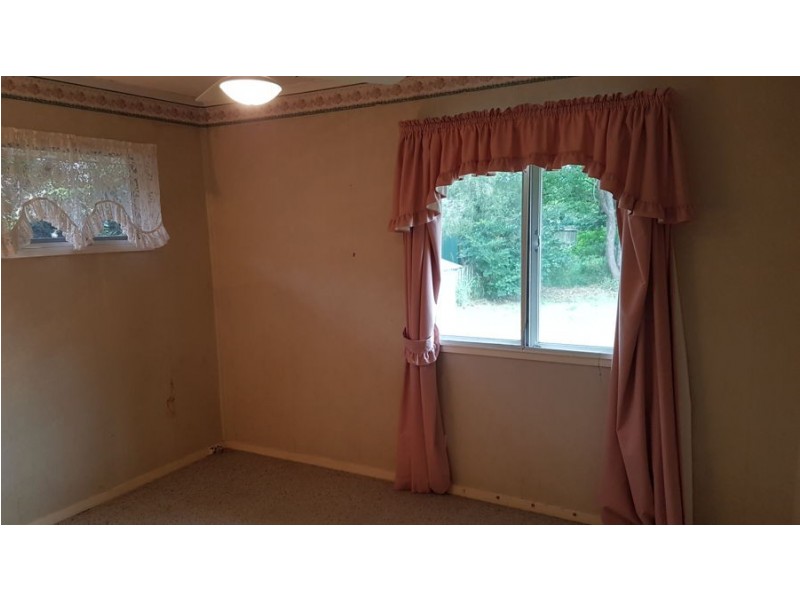 1 John Street, Redbank QLD 4301