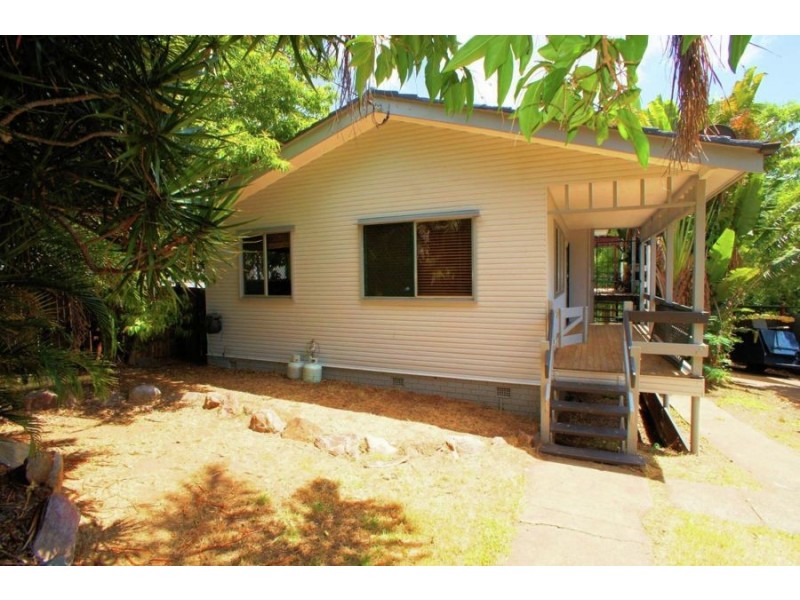 18 Farr Street, East Ipswich QLD 4305