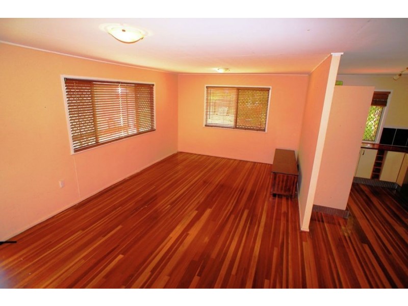 18 Farr Street, East Ipswich QLD 4305
