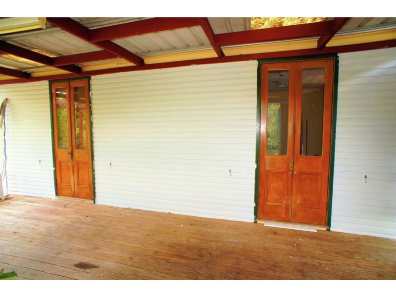 18 Farr Street, East Ipswich QLD 4305