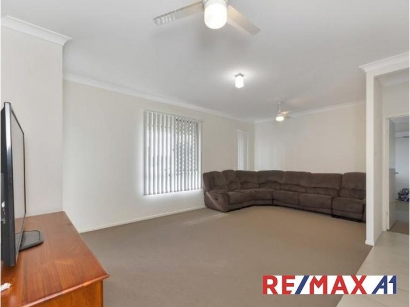 13 Iris Court, Yamanto QLD 4305