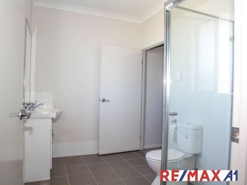 9 Lilly Court, Yamanto QLD 4305