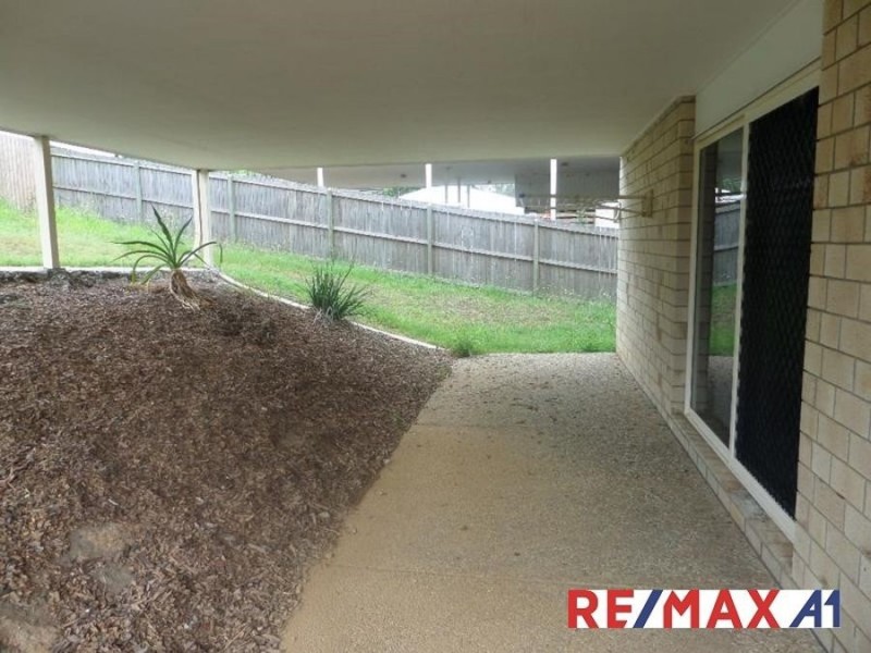 11 Conway Street, Riverview QLD 4303