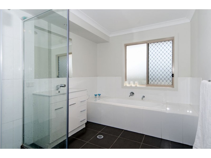 128 Brookwater Drive, Brookwater QLD 4300