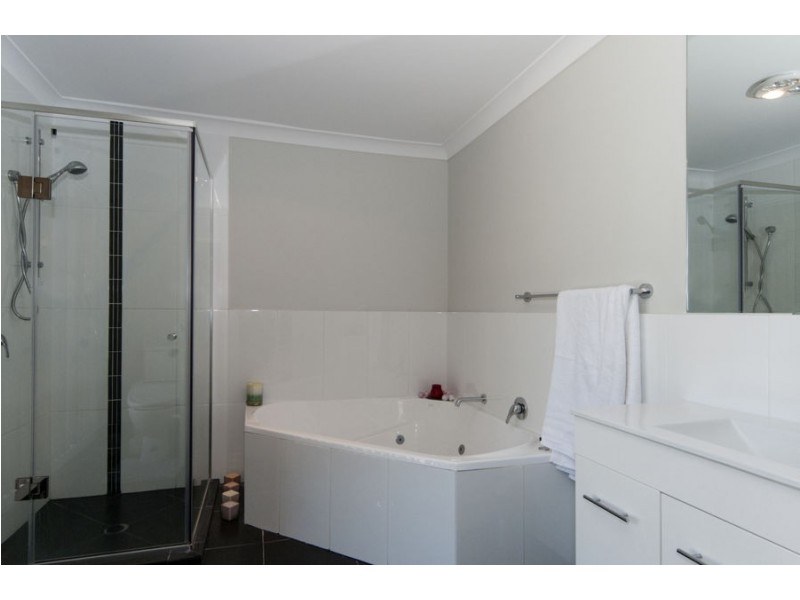 128 Brookwater Drive, Brookwater QLD 4300