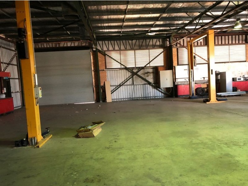 21 Griffin Street, Moranbah QLD 4744