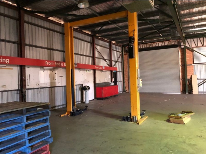 21 Griffin Street, Moranbah QLD 4744