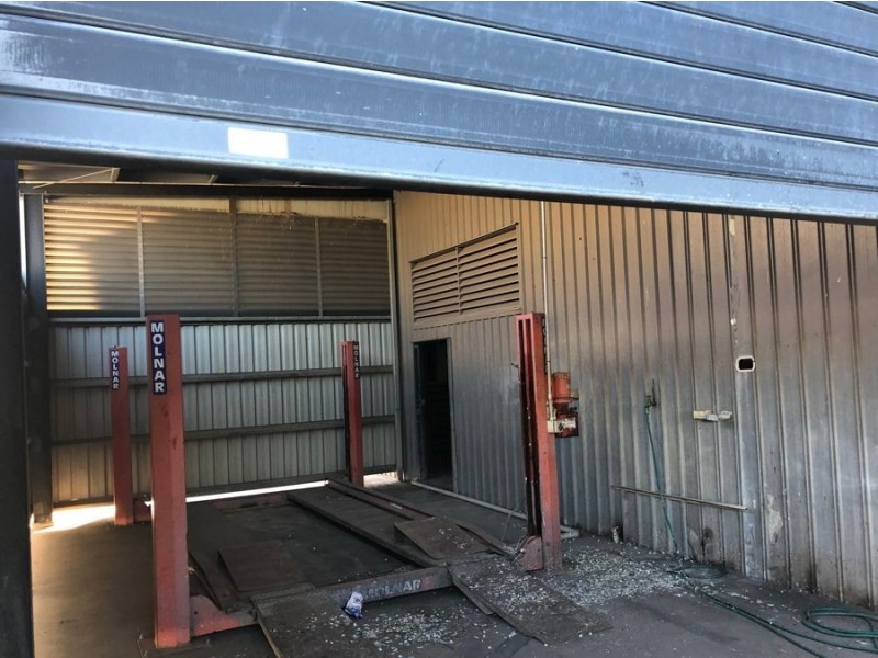 21 Griffin Street, Moranbah QLD 4744