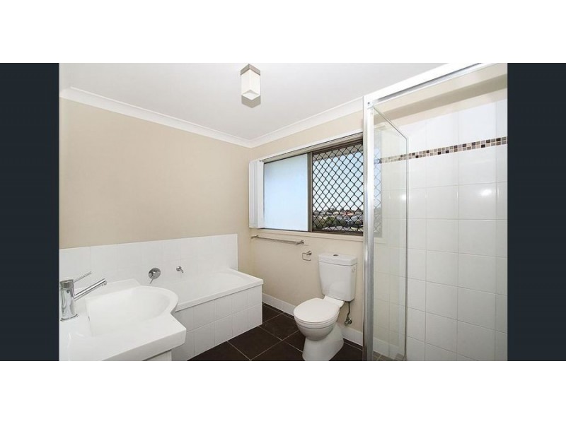 11 Clarke Court, Collingwood Park QLD 4301