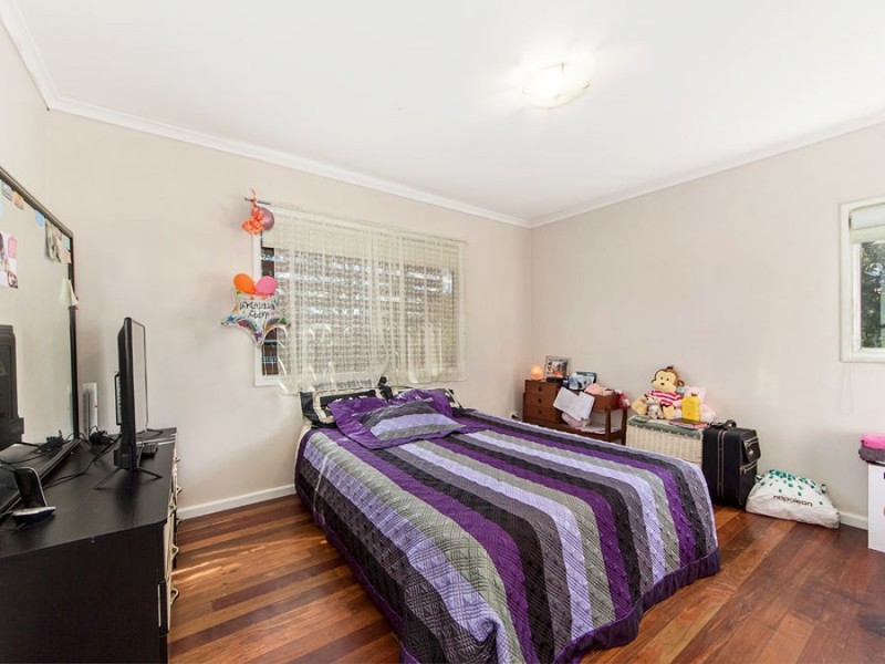 5 Wellen Street, Bundamba QLD 4304