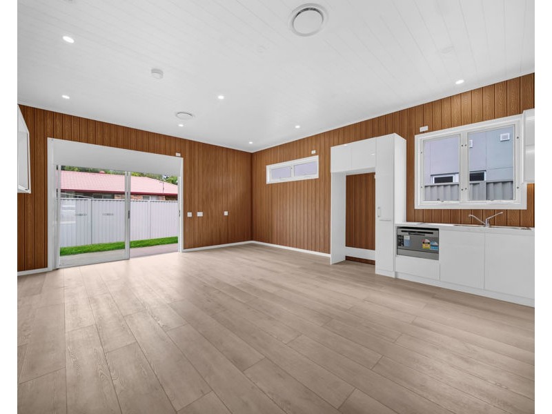 81 Brisbane Road, Bundamba QLD 4304