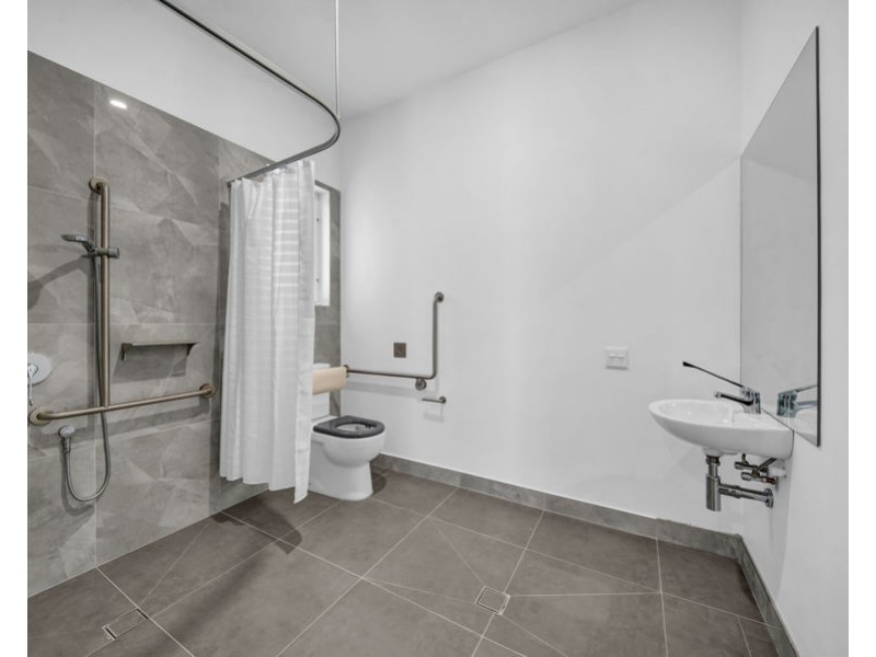 81 Brisbane Road, Bundamba QLD 4304