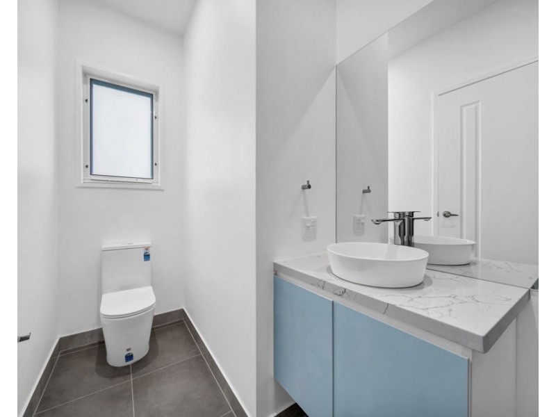 81 Brisbane Road, Bundamba QLD 4304