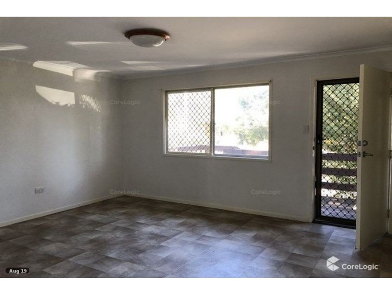 13 MEYERS ST, Churchill QLD 4305