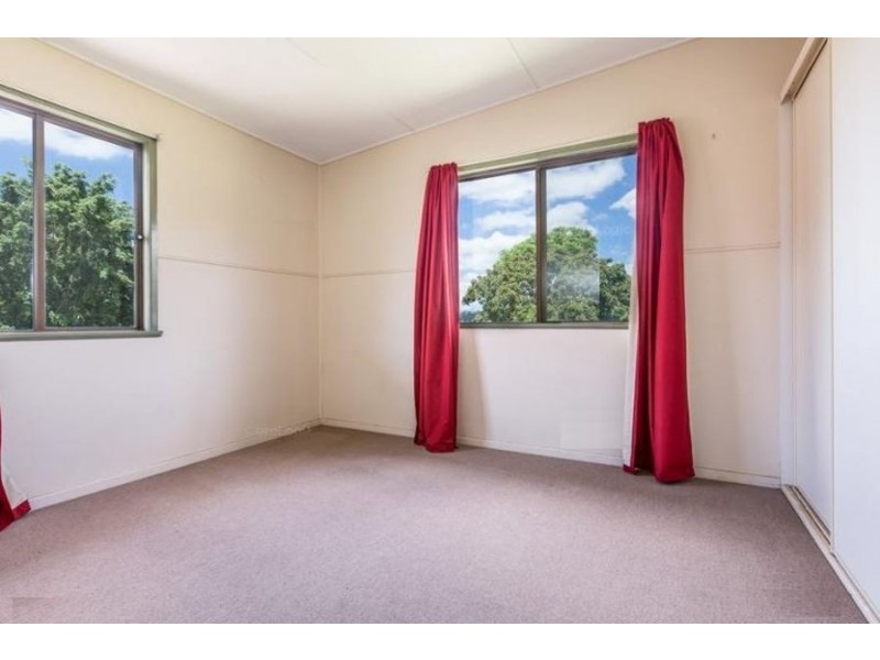 34 STAFFORD STREET, Booval QLD 4304