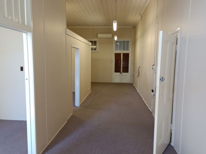 40 Nicholas Street, Ipswich QLD 4305