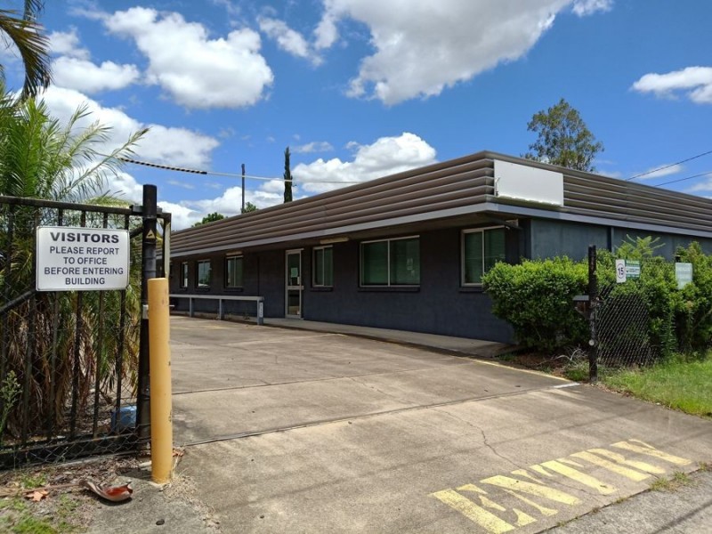 11 William Street, Blackstone QLD 4304