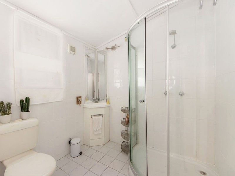 2A Ferguson Street, North Ipswich QLD 4305